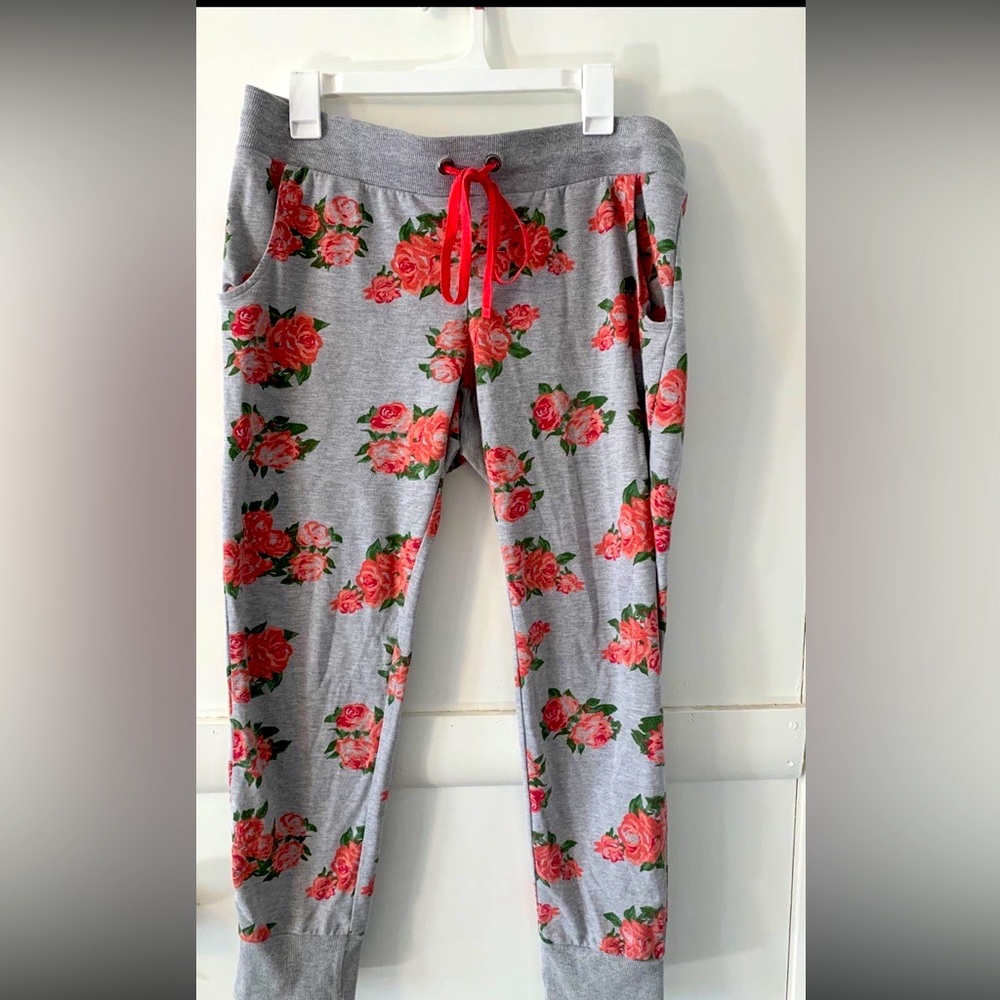 🛍 Sweatpants